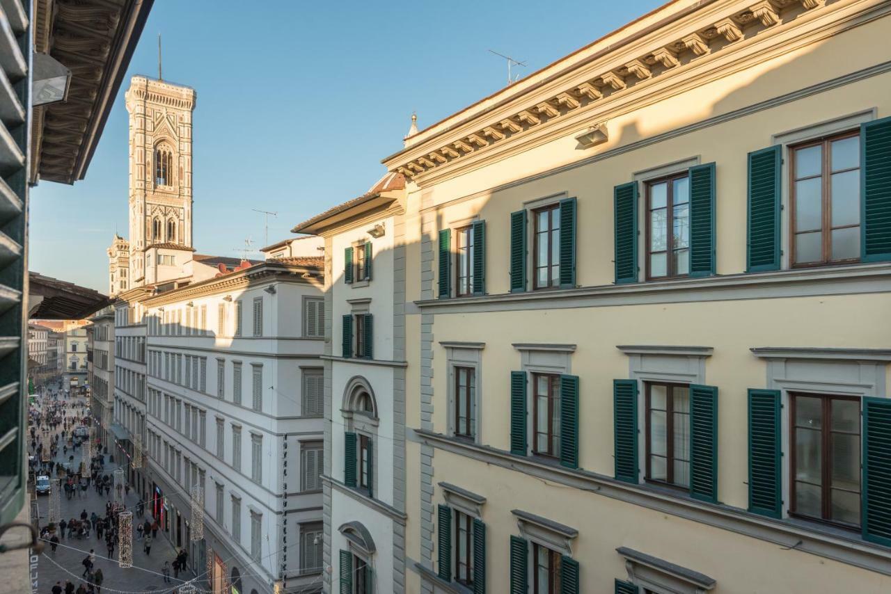 Heart Of With A View * Florenz